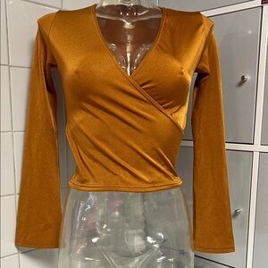 Spandex Flare Sleeve V-Neck Surplice Top. Bal Togs L NWOT